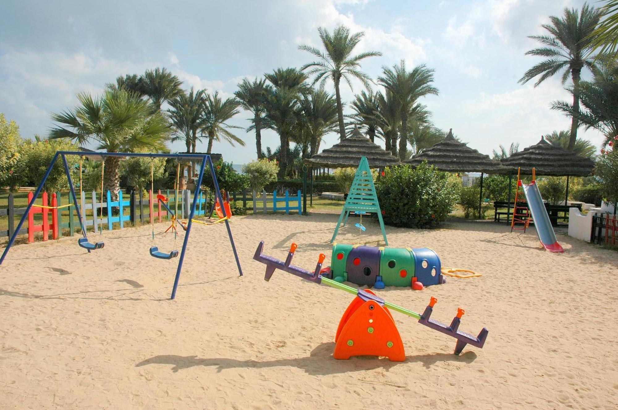 Golf Beach Aghīr エクステリア 写真